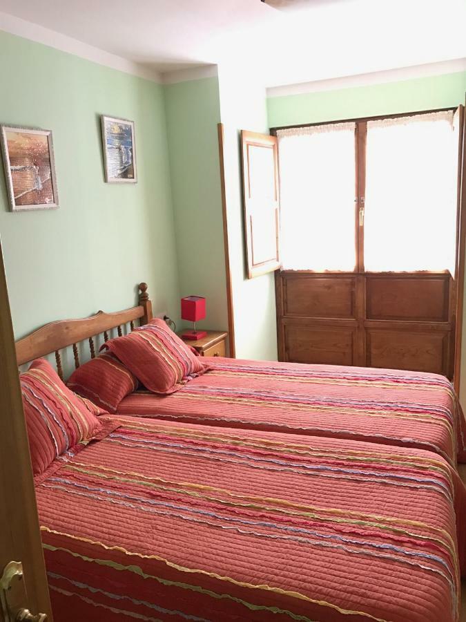 Apartamentos Rurales Los Nogales Cosgaya Esterno foto